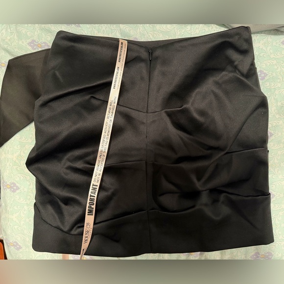 🔥House of CB Naima Black Satin Embellished Ruched Mini Skirt - Picture 6 of 7